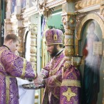 2016.04.10 Божественная литургия в Троицком храме п. Безенчук