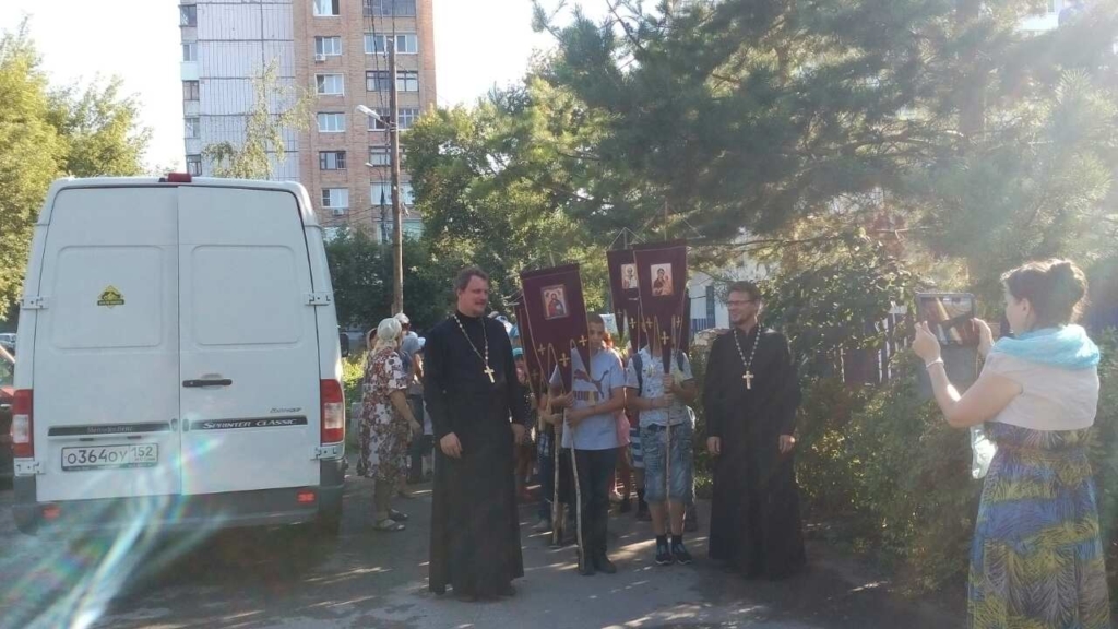 детский крестный ход (1)