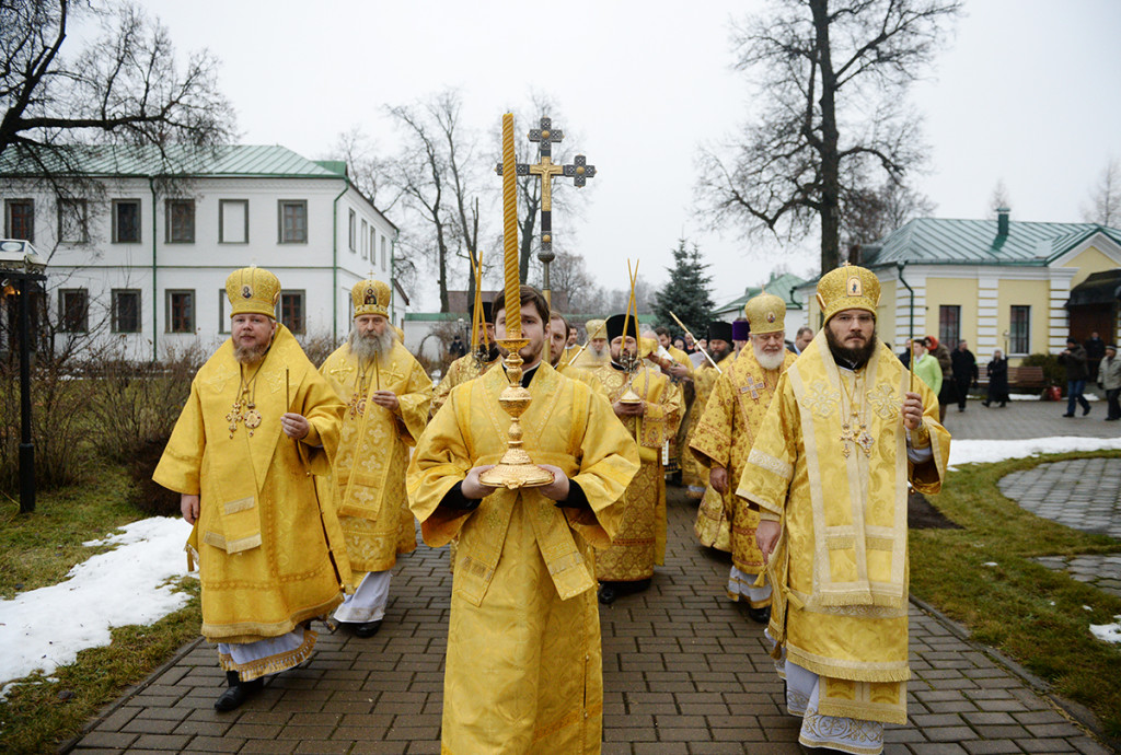 6 декабря 2015 года