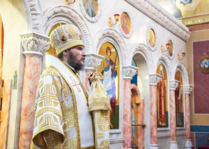 РОЖДЕСТВЕНСКОЕ ПОСЛАНИЕ ЕПИСКОПА КИНЕЛЬСКОГО И БЕЗЕНЧУКСКОГО СОФРОНИЯ пастырям, монашествующим и всем верным чадам Кинельской Епархии